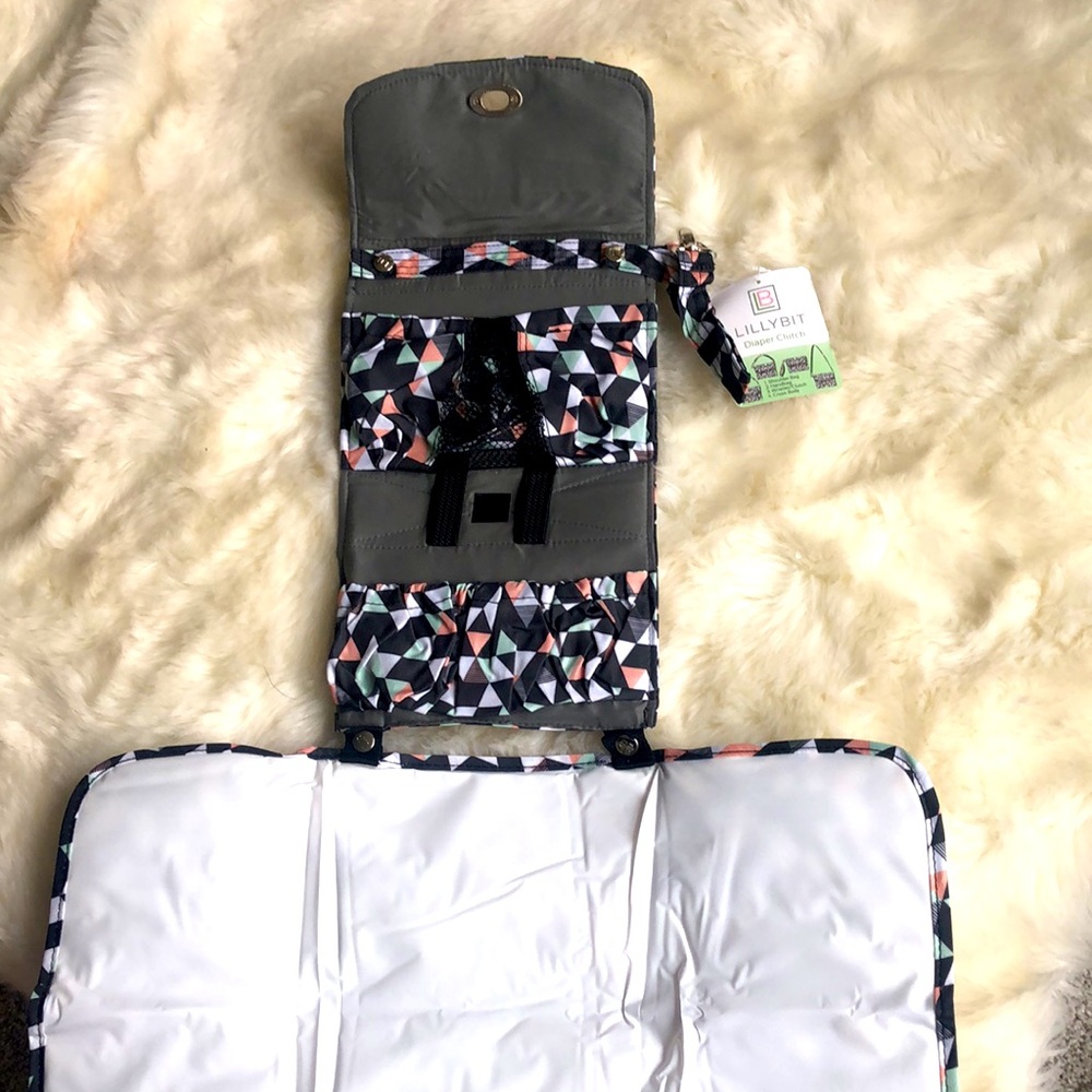 Lillybit Diaper Clutch Bag NWT - Picture 3 of 6